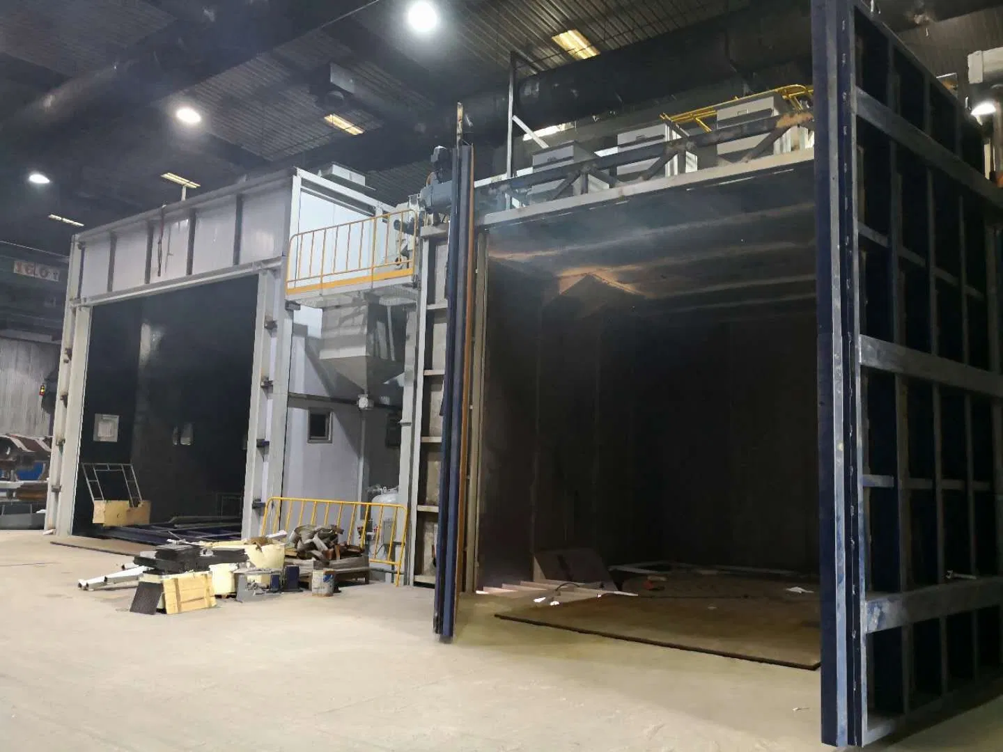 Turn Table Type Floor Shot Blasting Machine for Sale