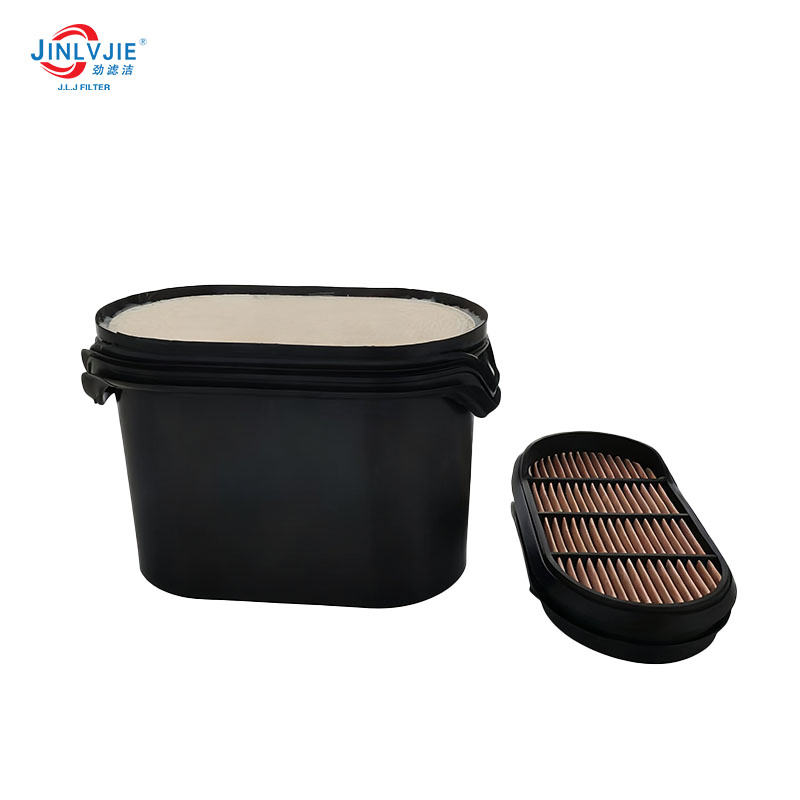 a Set of Air Filters (P958647) Suitable for Mechanical Equipment Tractors, Including Roll Paper Honeycomb Filters