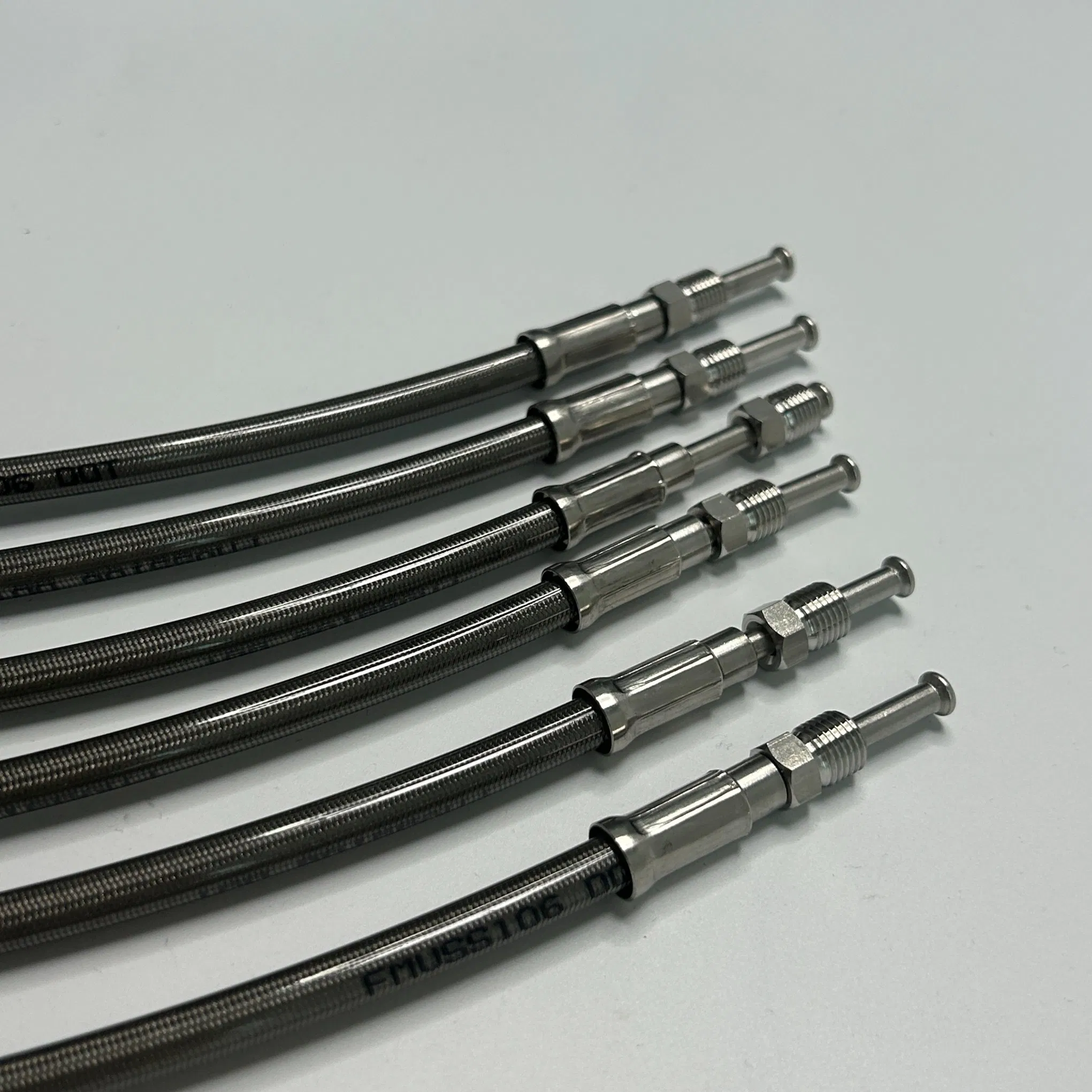 Saej1401 Standard DOT Motorcycle Car Truck Industrial Hydraulic Rubber Clutch Flexible Air Braided Fuel Braking Hose Vehicle Part