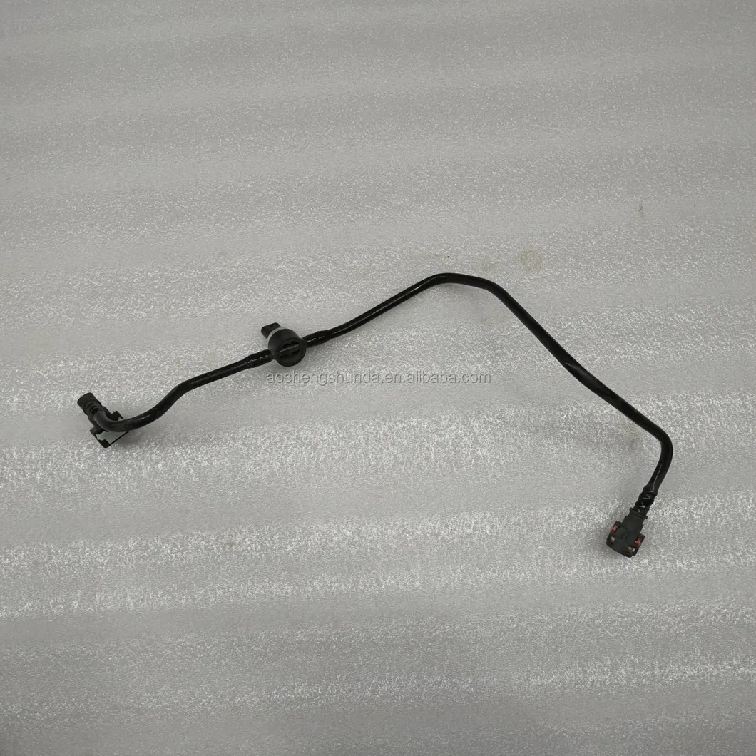 Fuel Supply Hose Detail 4