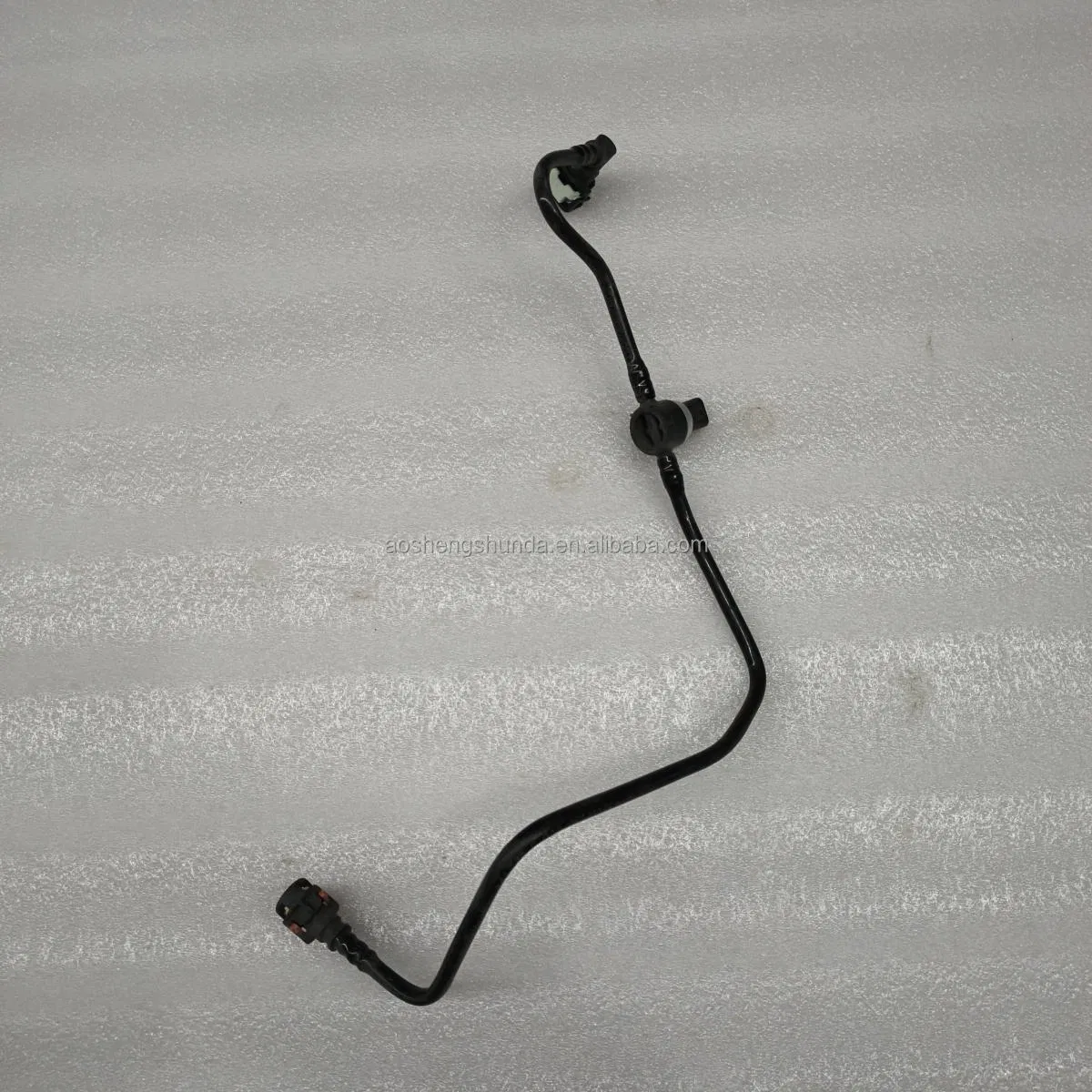 Wholesale Automotive Parts Fuel Supply Hose OEM 26240035 for 20 Bu-Ick Encore Bu-Ick Verano Che-Vrolet Tracker