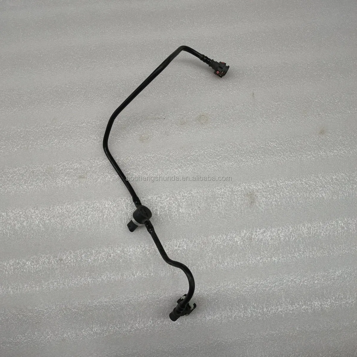 Wholesale Automotive Parts Fuel Supply Hose OEM 26240035 for 20 Bu-Ick Encore Bu-Ick Verano Che-Vrolet Tracker