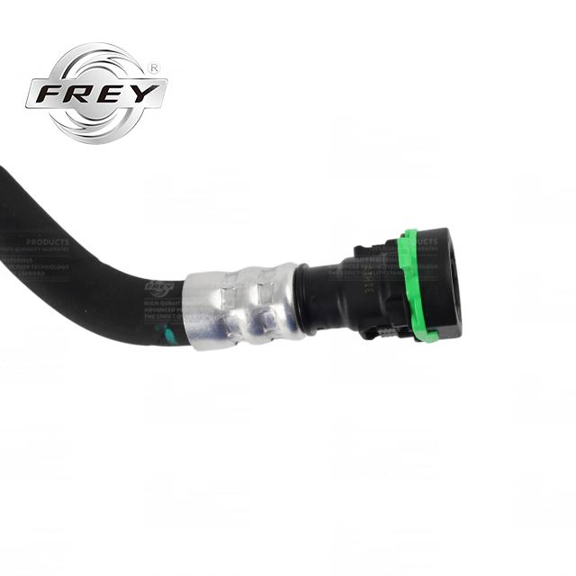 OEM 17227577635 Frey Auto Parts Oil Cooler Hose for BMW E90 E87 E88 Car Engine Parts