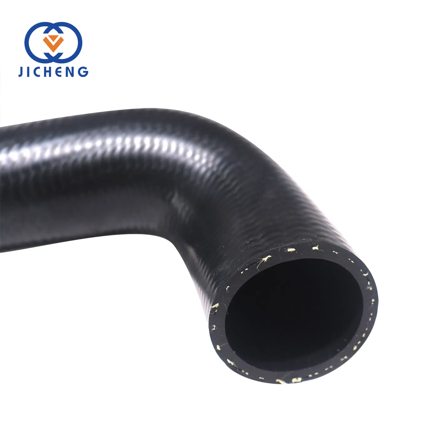 Auto Parts 2045282182 Charge Air Pipe Turbocharger Intercooler Hose for Mercedes-Benz W204