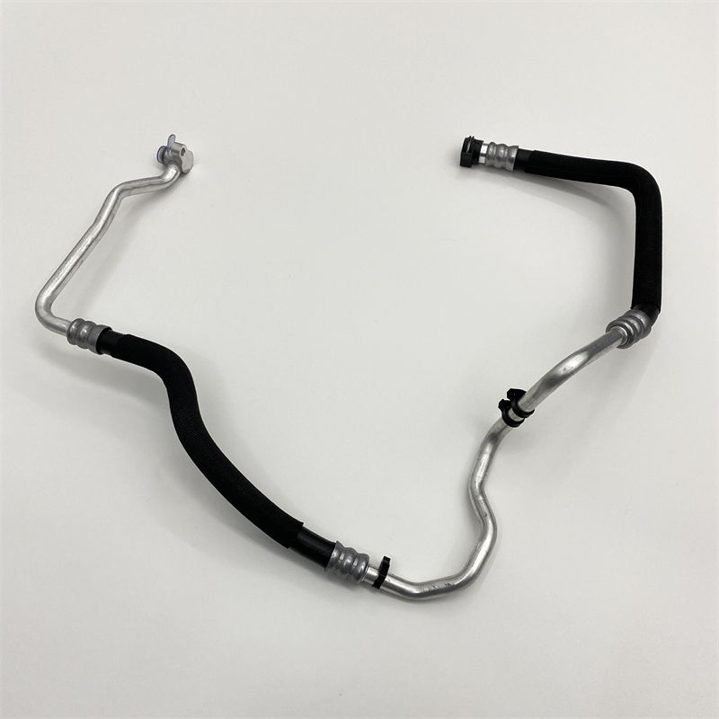 Stzt 17227589510 Car Engine Oil Cooler Line Transmission Oil Cooler Hose 1722 7589 510 for B MW F07 F12 F13