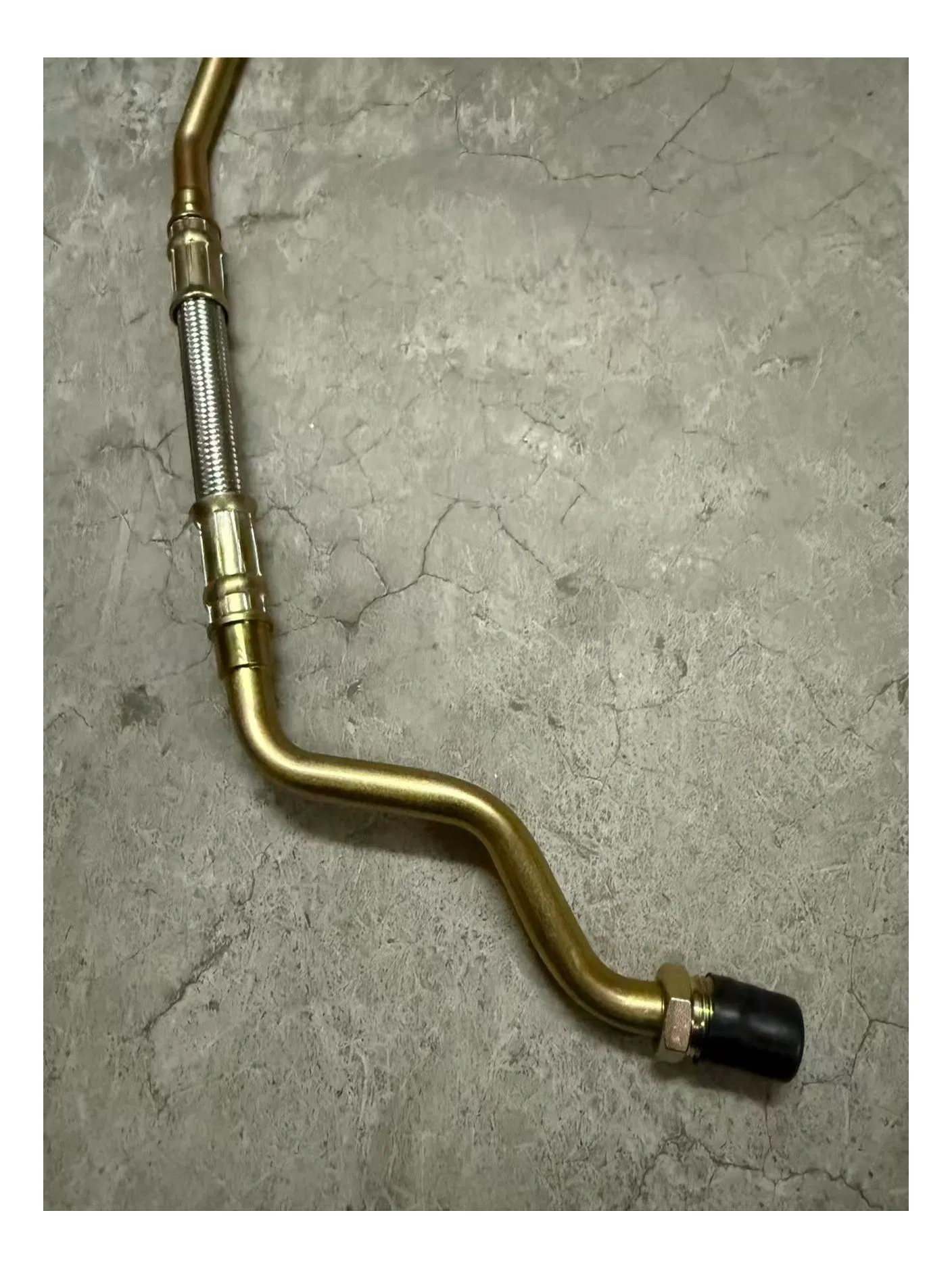 Turbo Oil Feed Pipe Photo 2