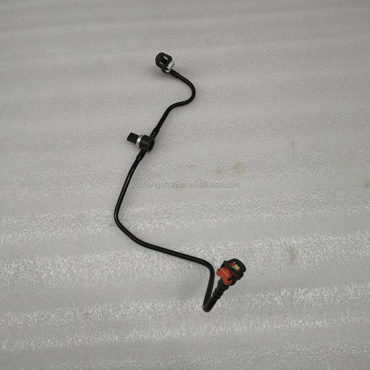 Wholesale Automotive Parts Fuel Supply Hose OEM 26240035 for 20 Bu-Ick Encore Bu-Ick Verano Che-Vrolet Tracker