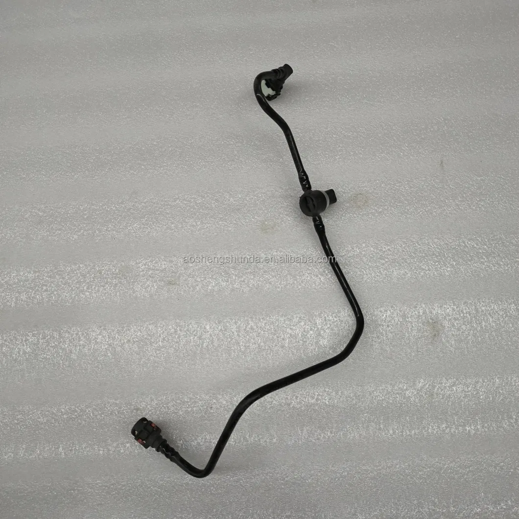 Fuel Supply Hose Detail 3