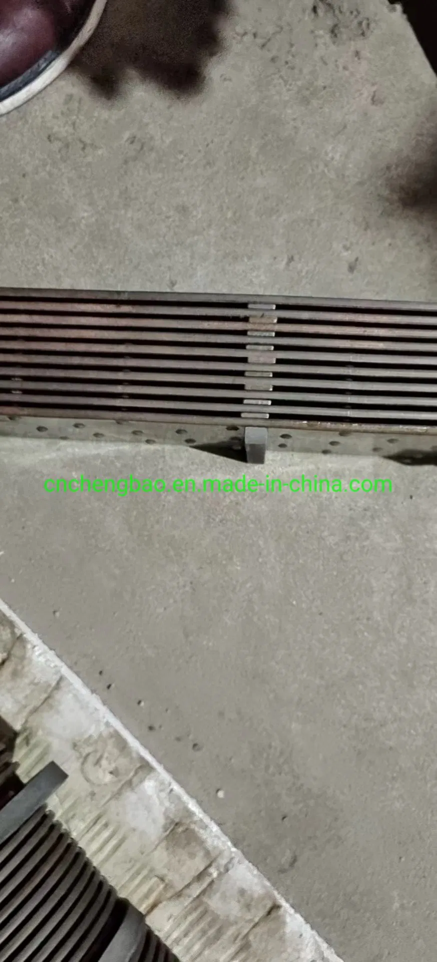 Excavator Radiator for Volvo Ec330 Ec360 Ec480 Ec700 15137759 14531217