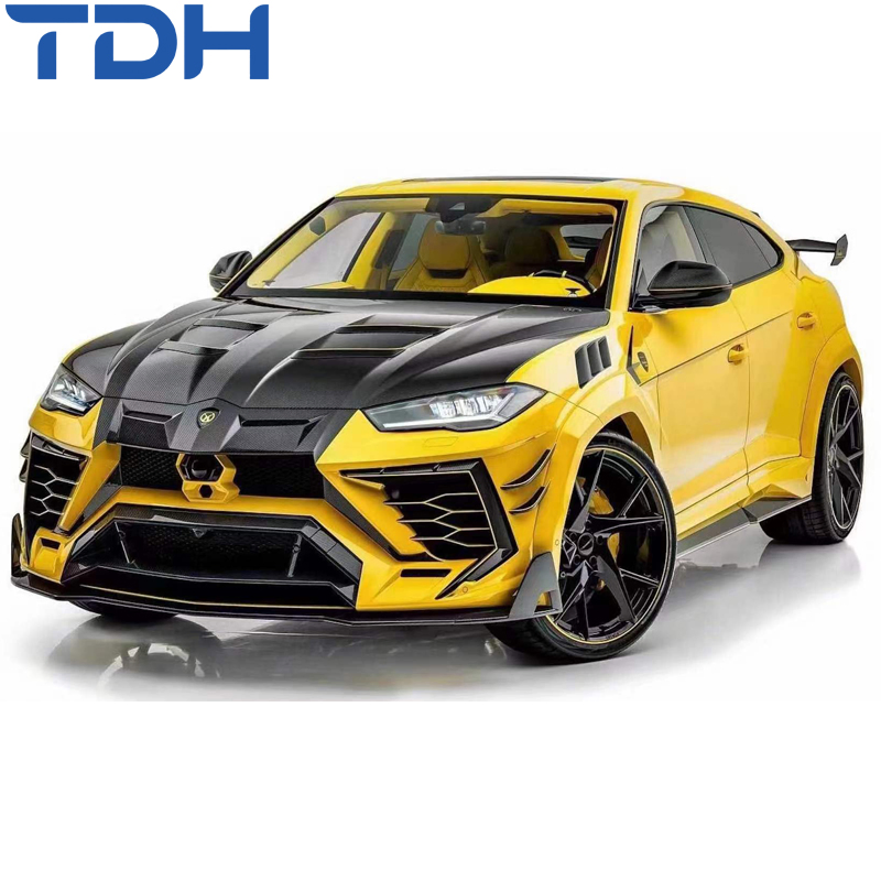 Car Accessories Wet Carbon Fiber Body Kit for Lamborghini Urus Facelift to First Generation Mansory Body Kit with Exhaust