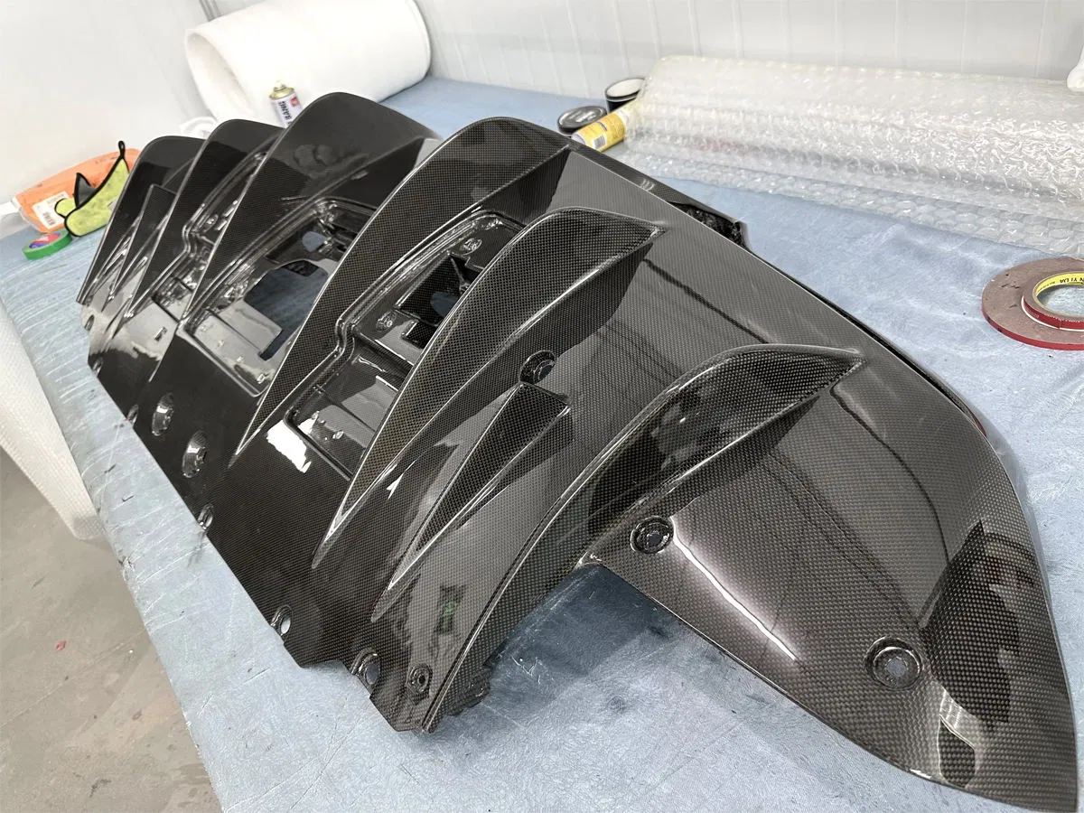 for Ferrari F8 OEM Style Car Accessories Dry Carbon Fiber Rear Bumper Spoiler Car Parts Ferrari F8 Rear Lip Bumper