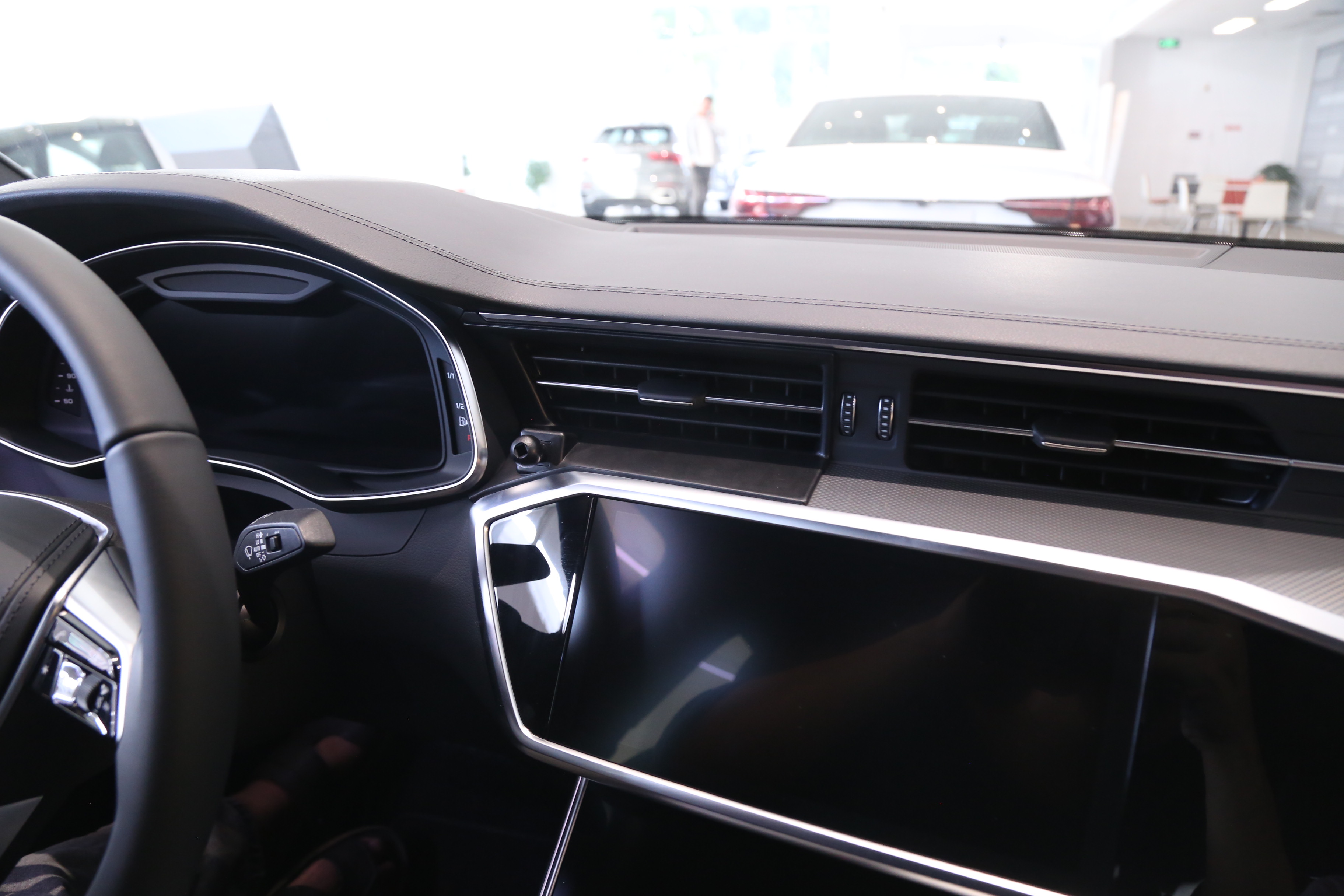 High Quality Car Phone Holder Accessories for Audi A7 and Audi A6 C8 From 2019 to 2024