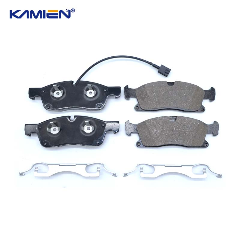 Brake Systems Auto Parts Ceramic Front Brake Pad for Maserati (673012041)