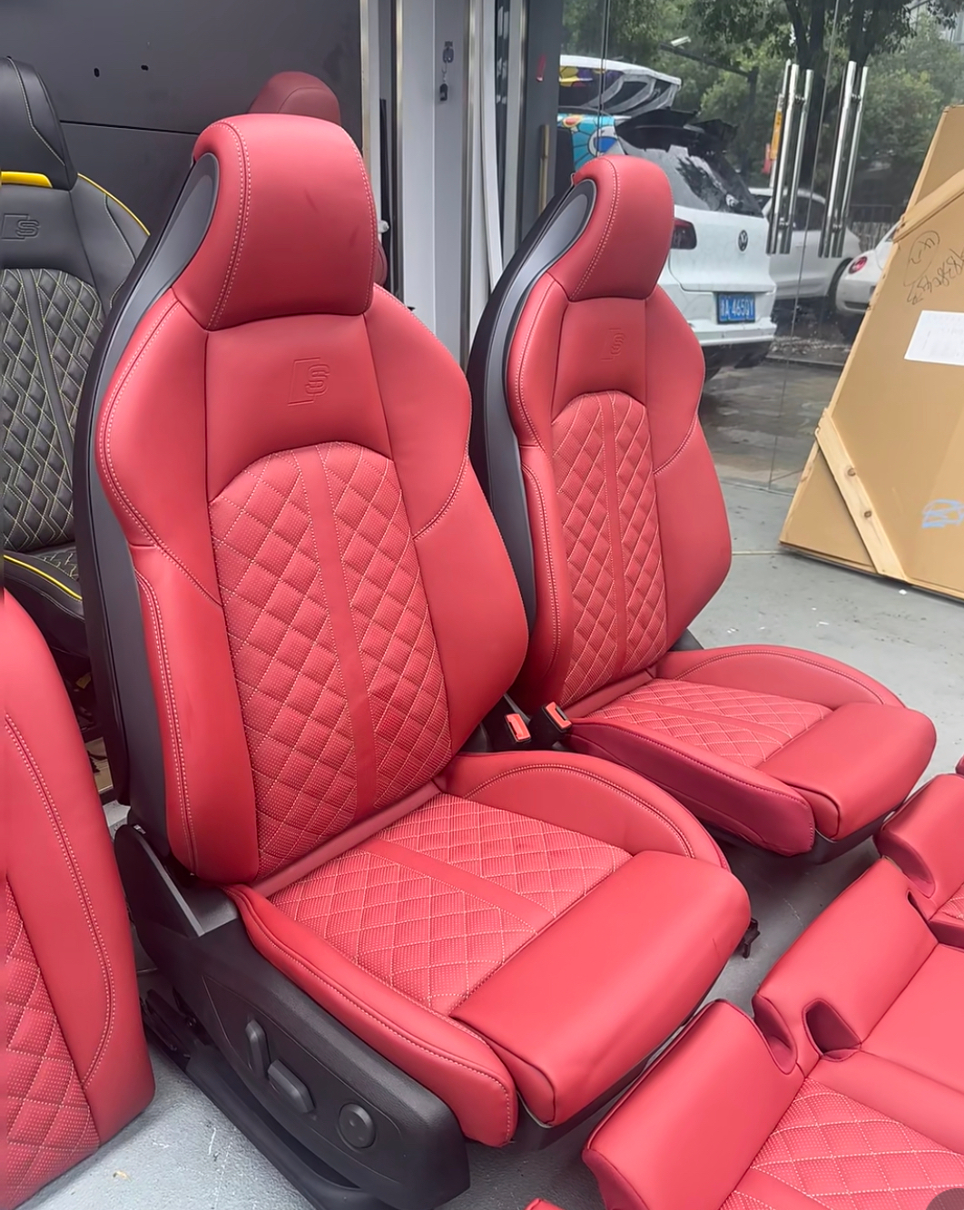 Car Interior Accessories Luxury Leather Universal Car Seat Covers for audi