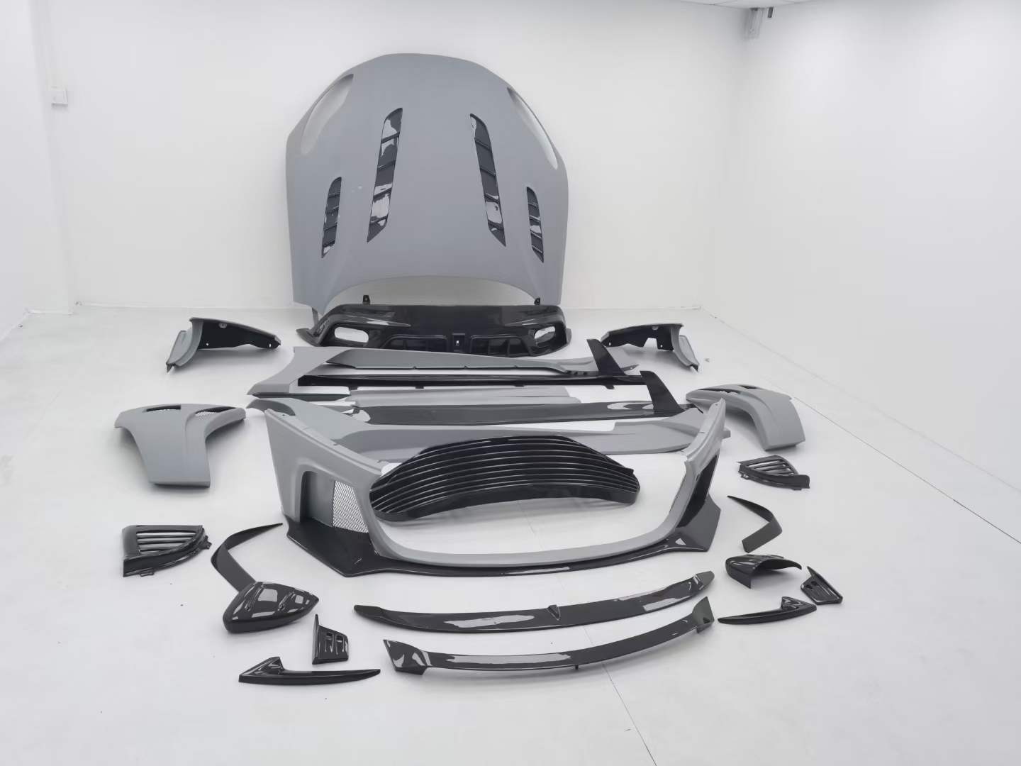 Aston Martin DB11 Body Kit View 1