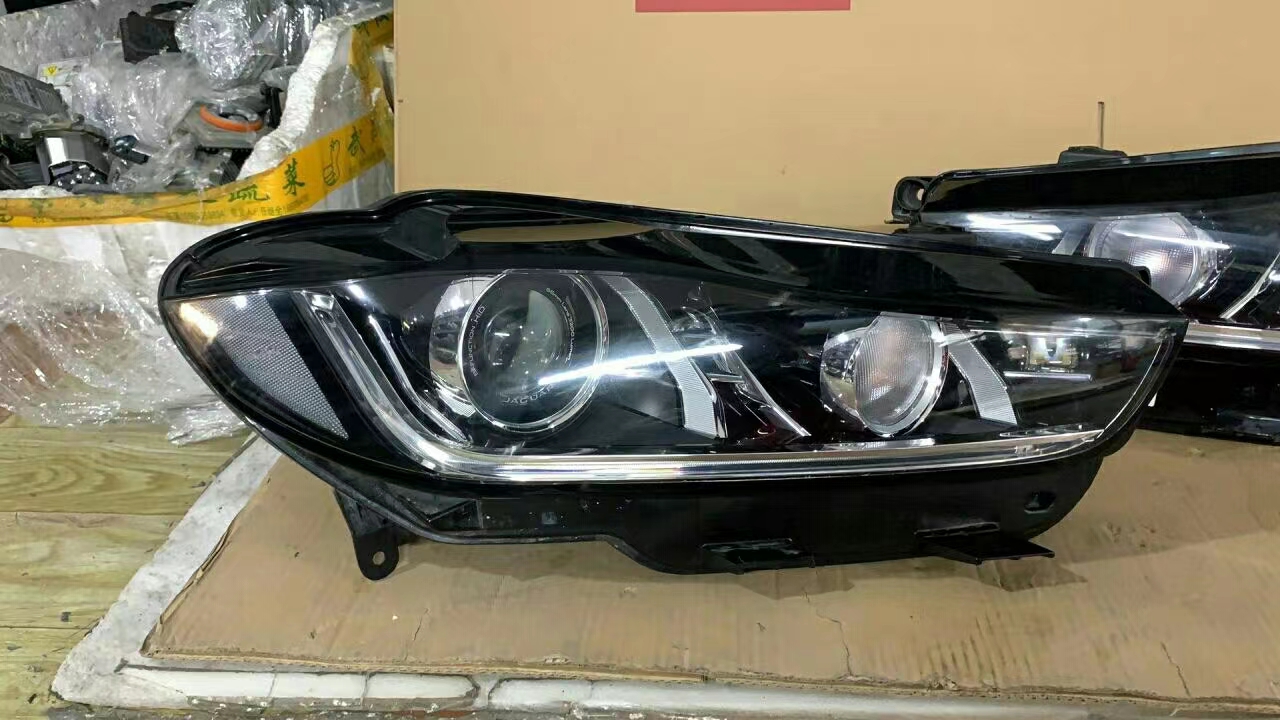For Jaguar XF 16-18 Auto Accessories New 12V White Headlight System 6000K Color Temperature Front Lamp Glass ABS Material A3 Q3