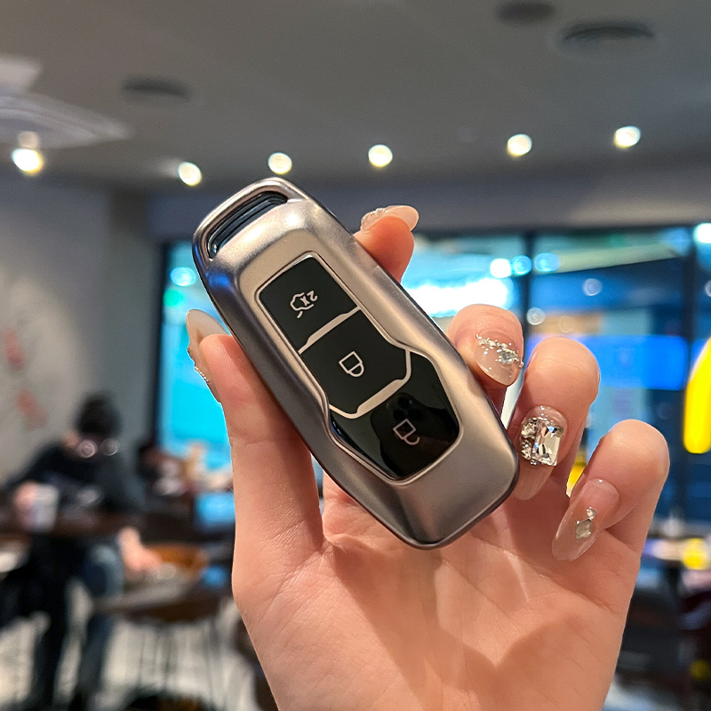 Bulk Purchase TPU Material Luxury Car Key Covers Elastic Soft Scratch Resistant Lightweight Design Ford Cars Accessories