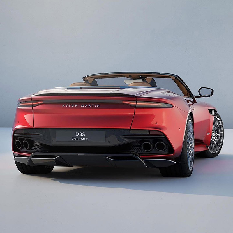 Side Skirt Details