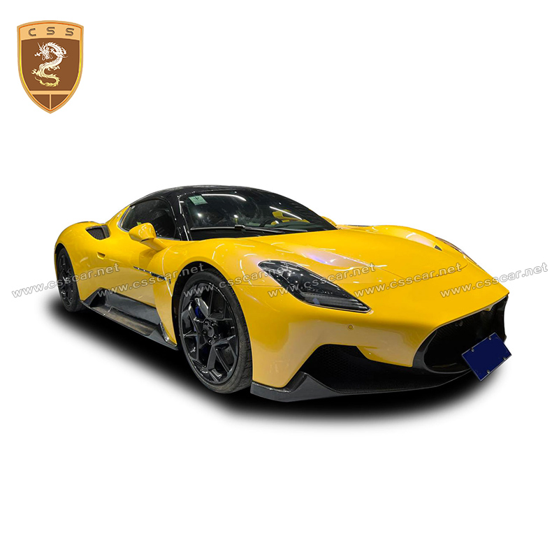 Dry Carbon Fiber OEM Style Car Accessories for Maserati Mc20 Bodykit