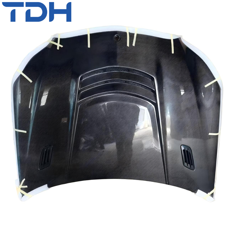 Car Accessories Carbon Fiber Hood for Mercedes Benz E-Class W212 Modified to Ly Style Wet Carbon Fiber Engine Cover Hood