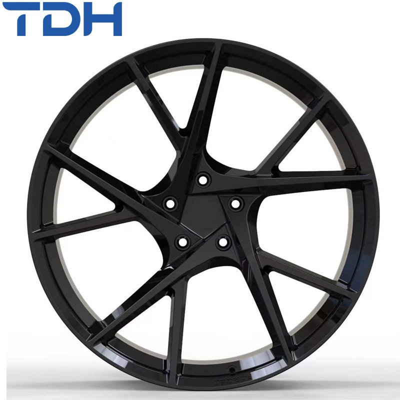 Car Accessories Wet Carbon Fiber Body Kit for Lamborghini Urus Facelift to First Generation Mansory Body Kit with Exhaust