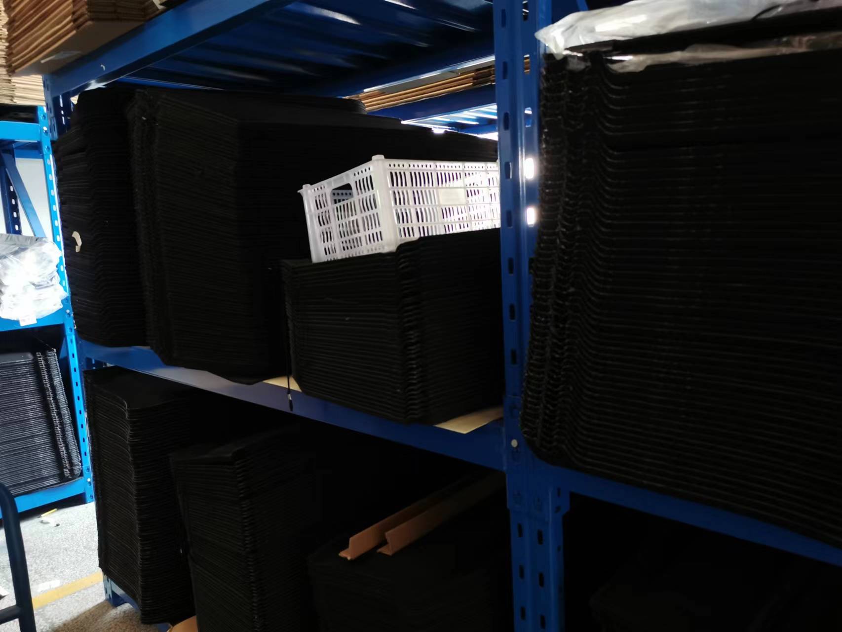 Samples of the warehouse