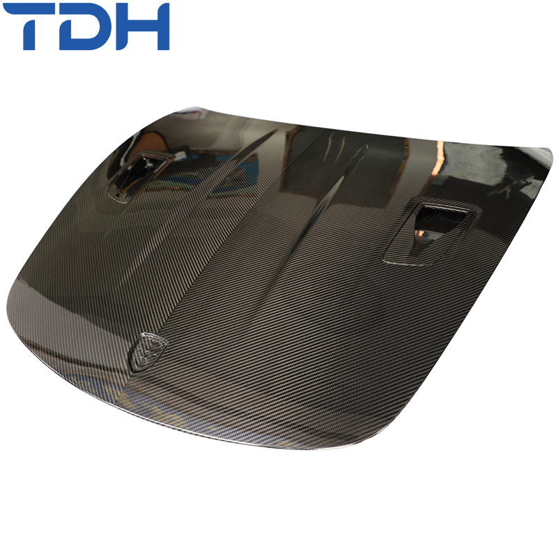 Car Accessories Dry Carbon Fiber Hood for 2006-2024 Porsche Cayman 718 987 981 Facelift to Gt4 Style Dry Carbon Fiber Engine Cover Hood