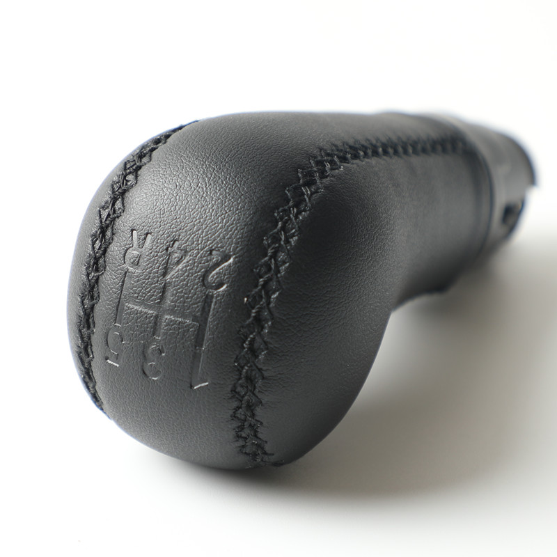 Car Gear Shift Knob Sewing Leather 5/6 Manual Shift Lever Handball for Volvo S60 S80 V70 XC70 Car Accessories