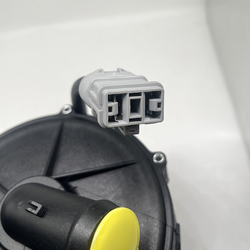 New Automotive Electric Water Pump Car Accessories for VOLVO S40 Other Engine Parts 30808802