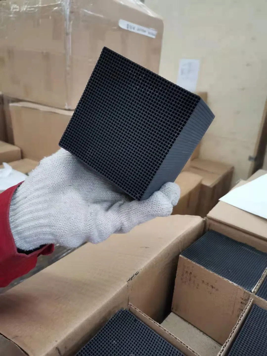 Honeycomb Activated Carbon Filter for Absorbing Hotel Kitchen Fumes with Factory Price China Wholesale