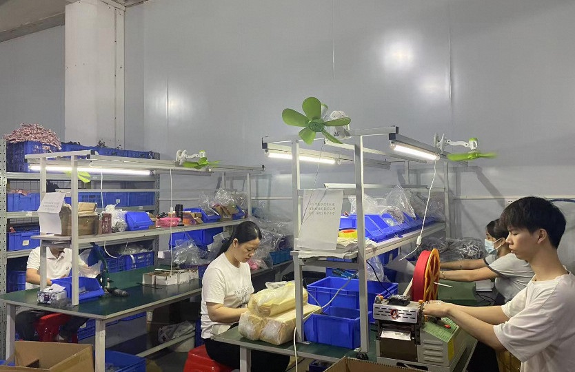 Filter media cutting machine at Changchun Tolev Auto factory