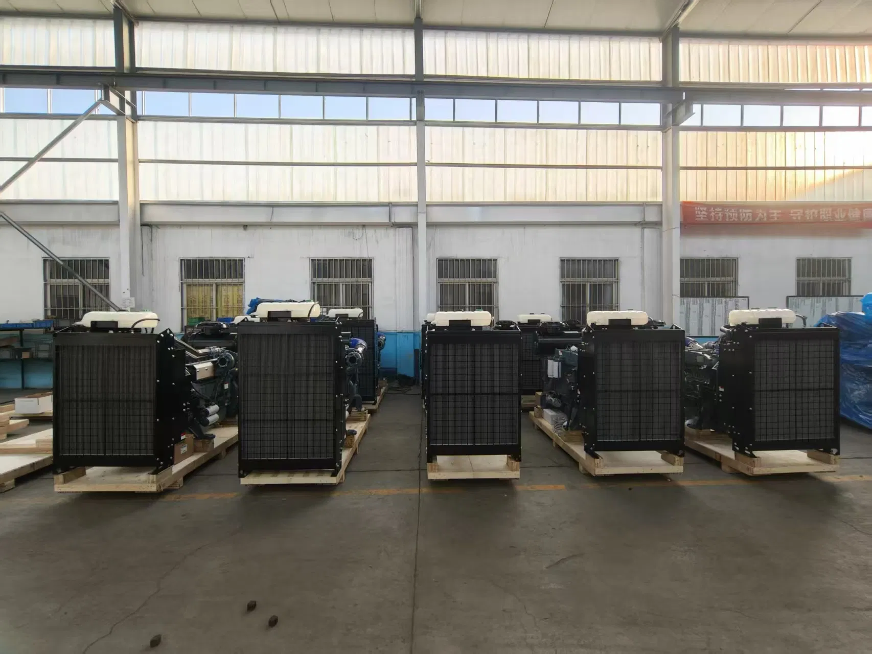 Efficient Inline 6-Cylinder Engine. Advanced Water-Cooling System Ensures Optimal Operating