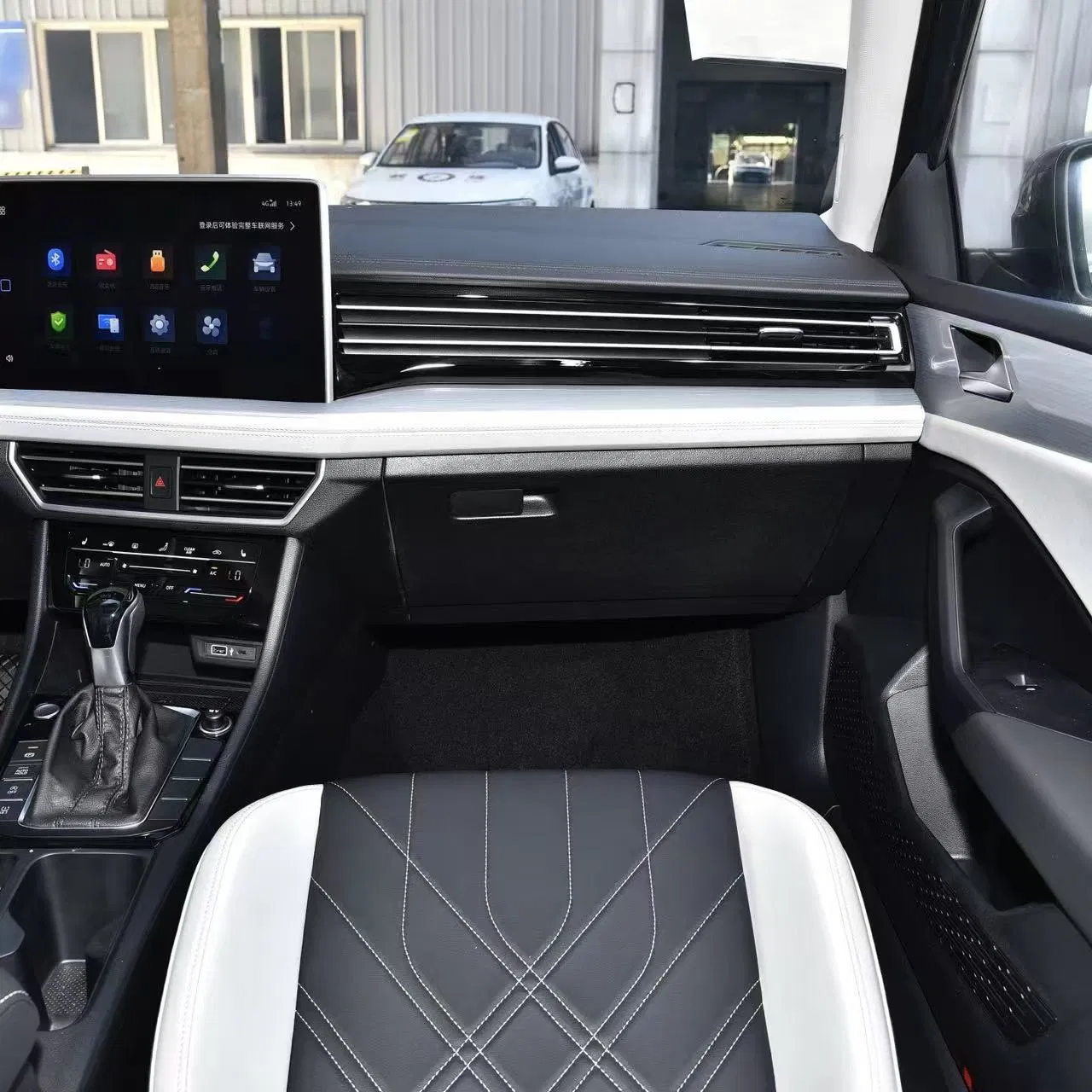 Jetta Va7 Premium Quality Car Accessories for Enhanced Comfort Car