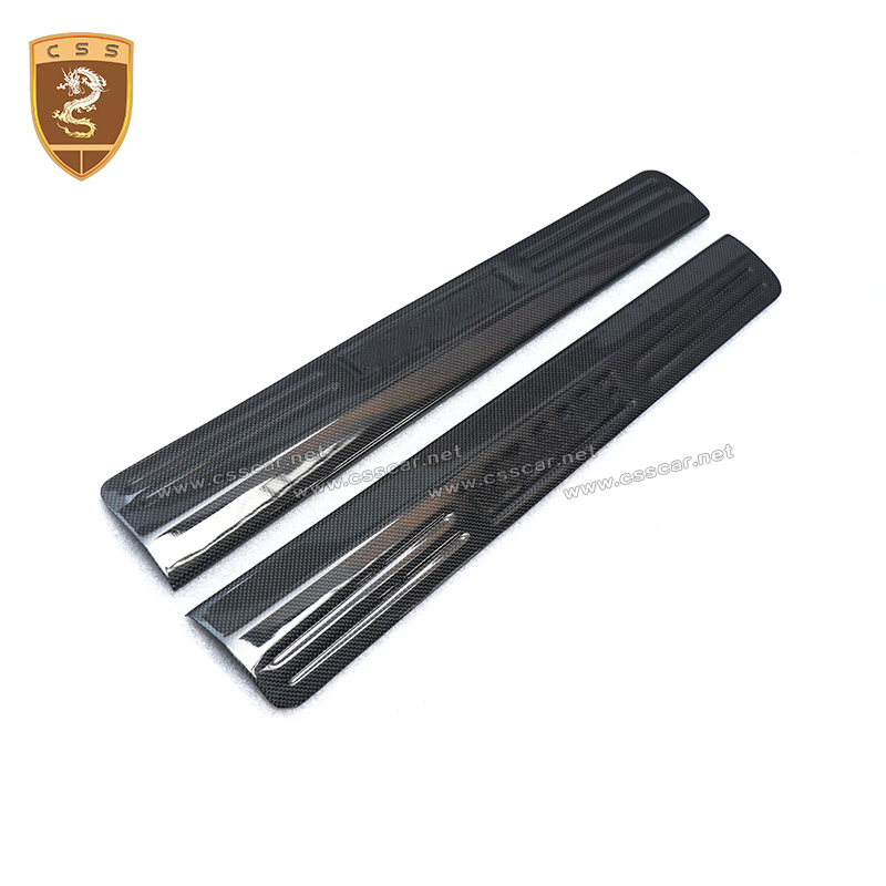 High Quality Best Selling Customized Automotive Exterior Accessories Car Welcome Pedal for Ferrari F458