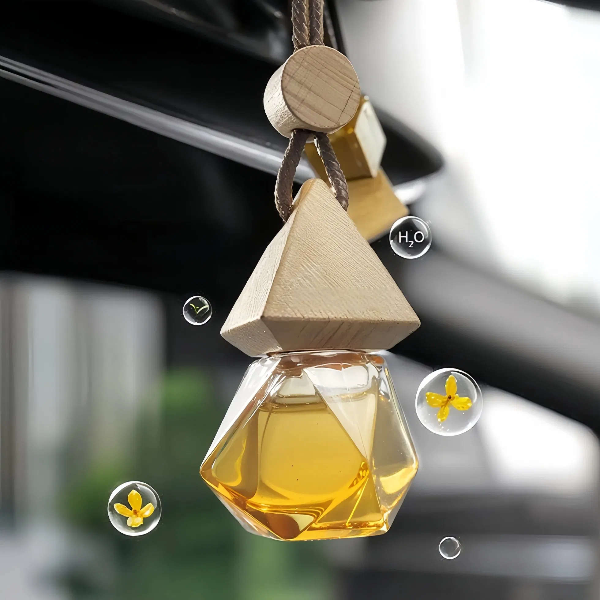 Hanging Car Air Freshener 10ml Pack of 1 Luxury Organic Toxin-Free Alcohol-Free Pet Friendly Perfume Interior Accessory for Fresh Aroma Long Lasting Fragrance