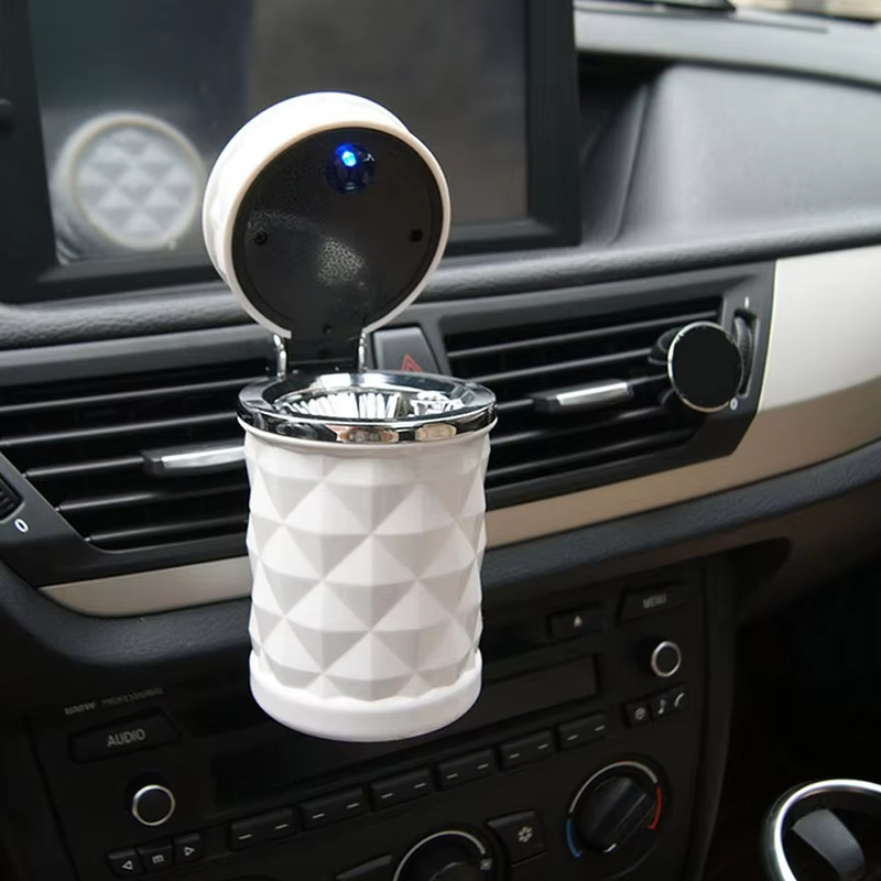Luxury Car Ashtray with LED Light Cigarette Smoke Travel Remover Ash Cylinder Car Smokeless Smoke Cup Holder Auto Accessories