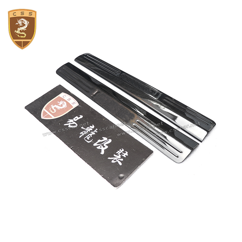 High Quality Best Selling Customized Automotive Exterior Accessories Car Welcome Pedal for Ferrari F458