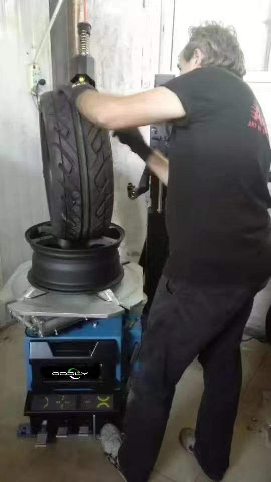 Balanceador de Rodas Automático de Alta Velocidade e Computadorizado