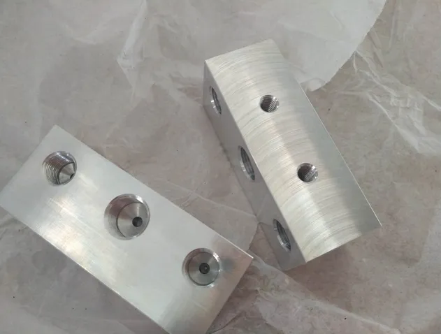 Tampas de Válvula Anodizadas Vibrantes para Personalização Estilosa de Pneus