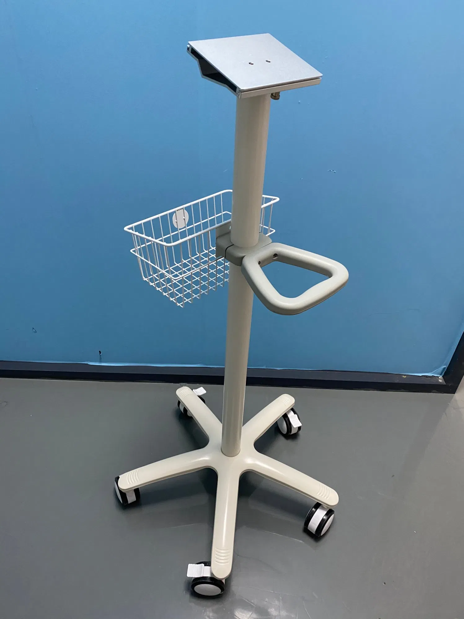 Medical Equipment Cost-Effective Patient Monitor Carts
