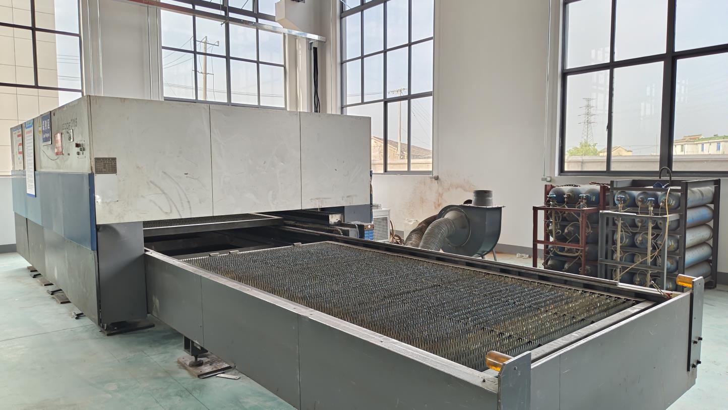 Laser cutting precision manufacturing at Avelar Medical