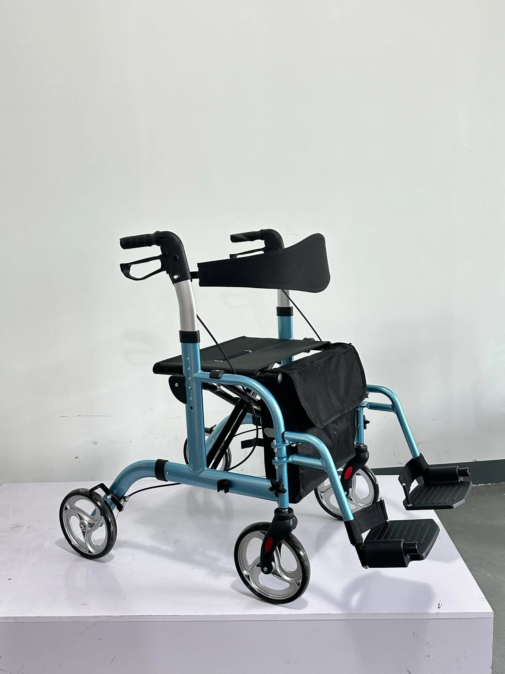 Aluminum Foldable Rollator with Wheel Sc-Rl02 (A)
