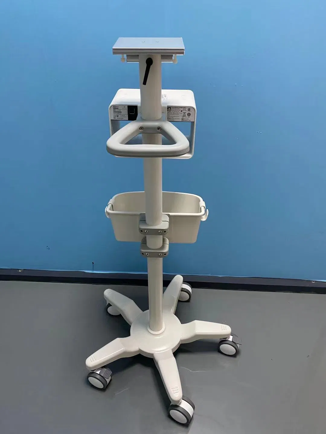 High-End Medical Carts for Efficia Cm Patient Monitor