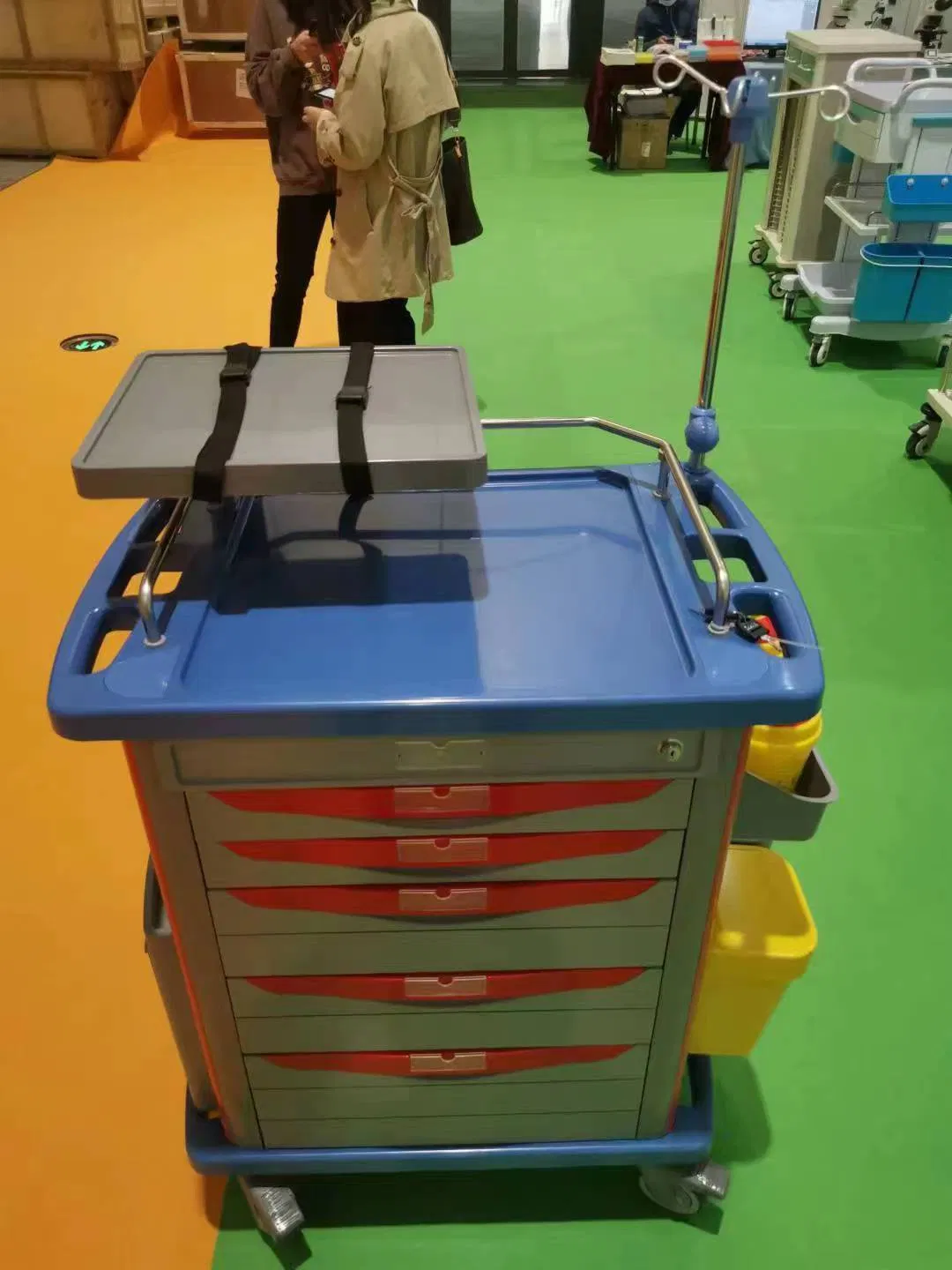 Cheaper Hospital ABS Plastic Mobile Emergency Trolley Medical Resuscitation Crash Cart