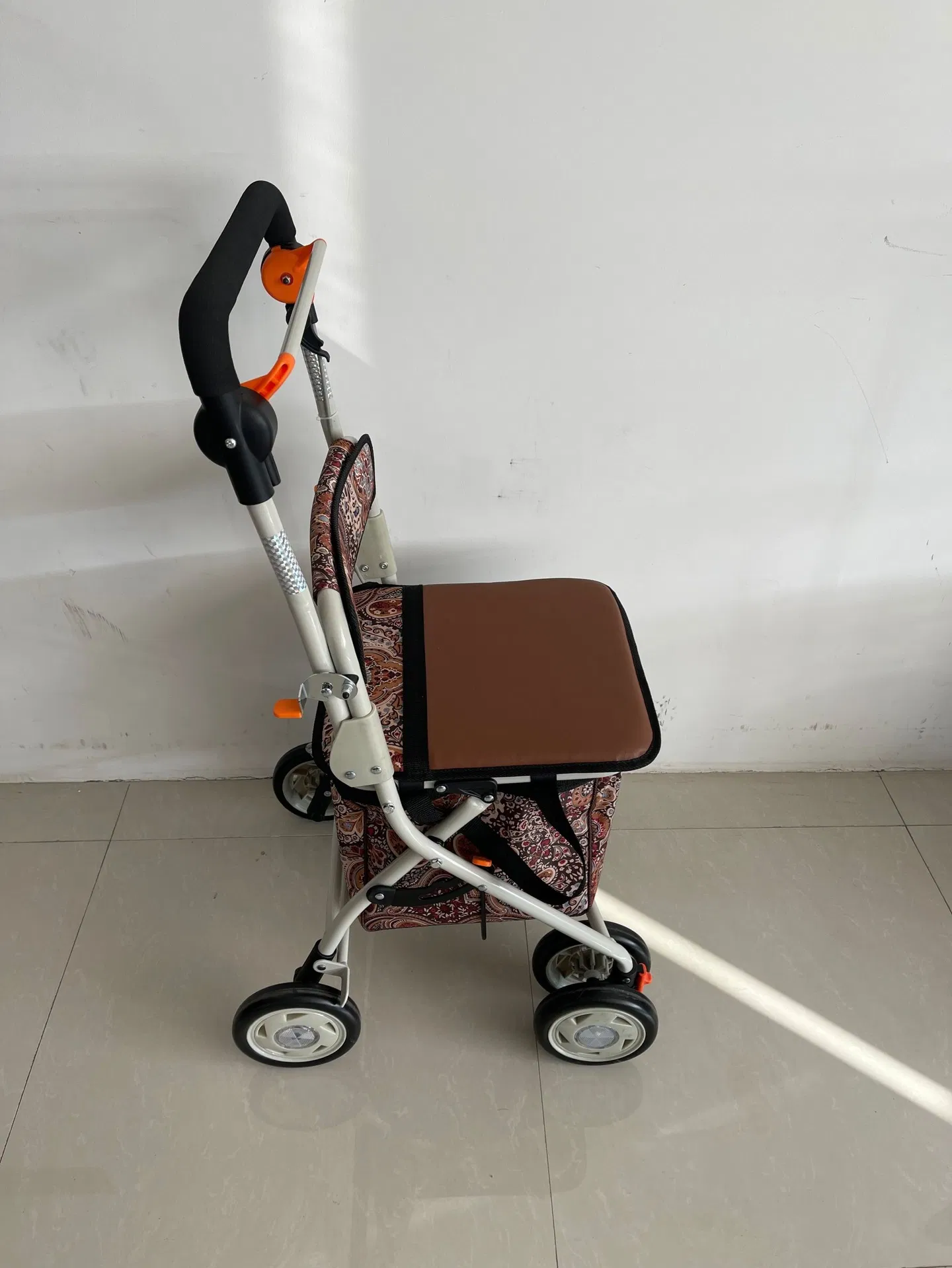 Aluminum Light Weight Upright Walker Rollator With Seat For Adult