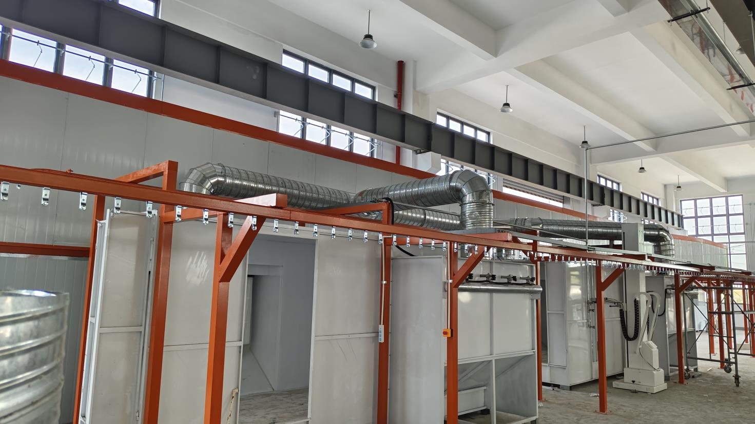 Spray painting and surface finishing of medical devices