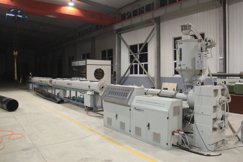 خط إنتاج أنابيب ضغط المياه/الغاز من مادة HDPE ذات النفايات المنخفضة، بطبقات فردية ومتعددة بالتغليف المشترك