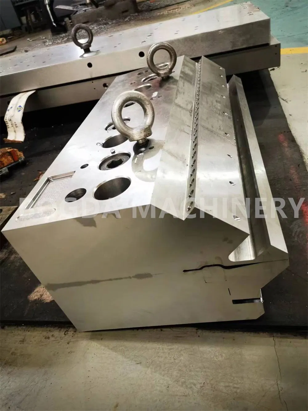 تصميم جديد من بوغدا 400mm 520mm قالب بثق ورقة PVC بعرض T لصنع حواف الأثاث
