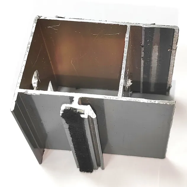 Thermoforming Machine with Electric Heating Furnace for Optimal Mold Heating