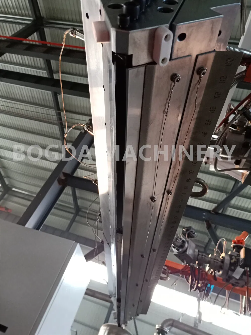 عرض قذف قالب T لورقة PP